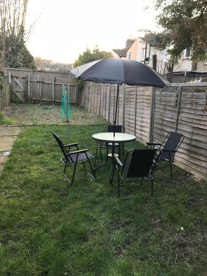 Cedar Villa - Perfect For Longer Stays Chatham  Exterior foto